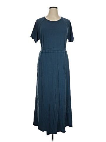 Elizabeth and James Casual Dress (view 1)
