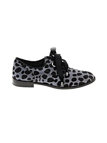 Shellys London Flats (view 1)