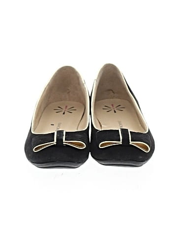 Isaac Mizrahi LIVE! Flats (view 2)
