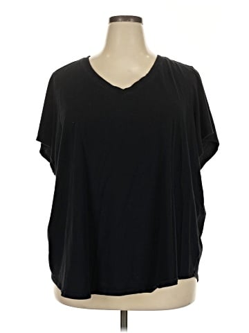 Old Navy Short Sleeve T-Shirt (view 1)