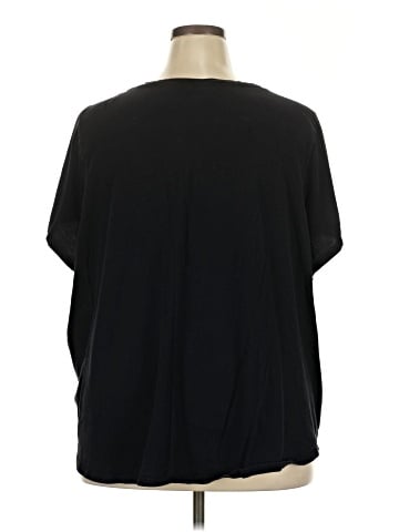 Old Navy Short Sleeve T-Shirt (view 2)