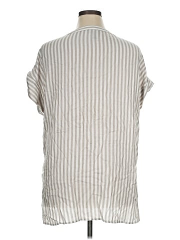Jones New York Signature Short Sleeve Blouse (view 2)