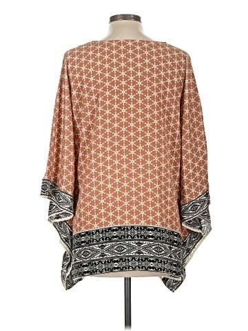 Belle By Kim Gravel Poncho (view 2)