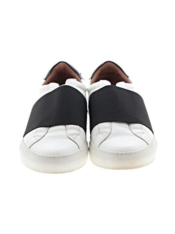 Givenchy Sneakers (view 2)