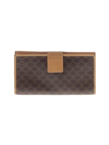 Céline Wallet (view 1)