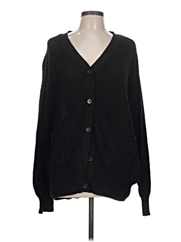 Qualfort Cardigan (view 1)