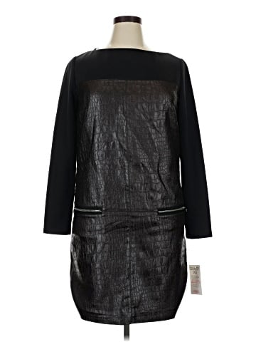 Maggy London Casual Dress (view 1)