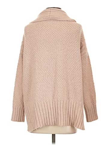 Jennifer Lopez Turtleneck Sweater (view 2)
