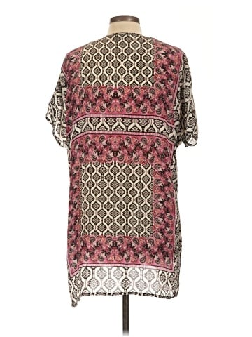 Tolani Short Sleeve Blouse (view 2)