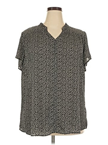 Croft & Barrow Short Sleeve Blouse (view 1)