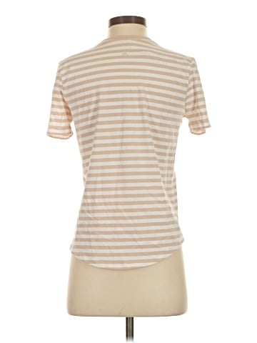 Lululemon Athletica Short Sleeve Turtleneck (view 2)