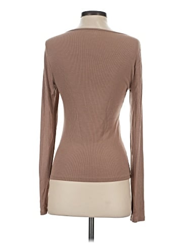 Abercrombie & Fitch Long Sleeve T-Shirt (view 2)