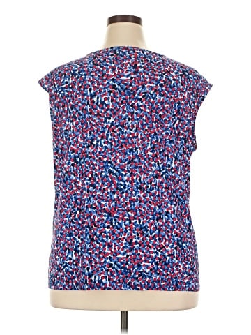 Jones Studio Sleeveless T-Shirt (view 2)