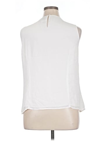Kasper Sleeveless Blouse (view 2)