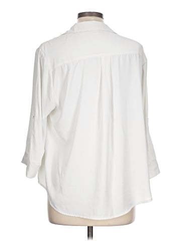 Torrid 3/4 Sleeve Blouse (view 2)