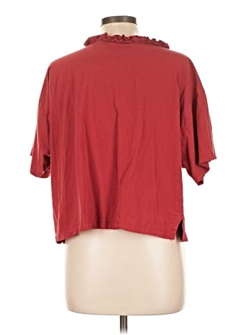 Victoria's Secret Short Sleeve T-Shirt (view 2)