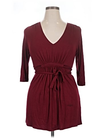 Karen Kane 3/4 Sleeve Top (view 1)