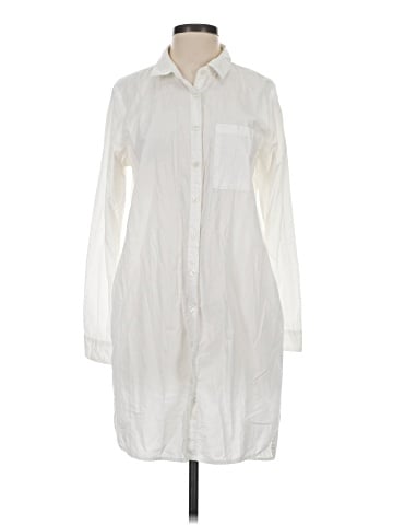 Saks Fifth Avenue Casual Dress (view 1)