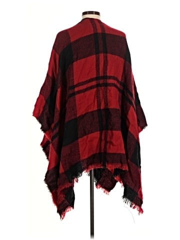 Chatties Poncho (view 2)