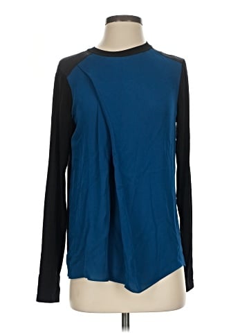 Per Se By Carlisle Long Sleeve T-Shirt (view 1)