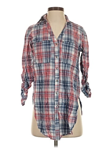 Fashion Web 3/4 Sleeve Button-Down Shirt (view 1)