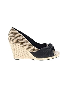 Kelly & Katie Wedges
