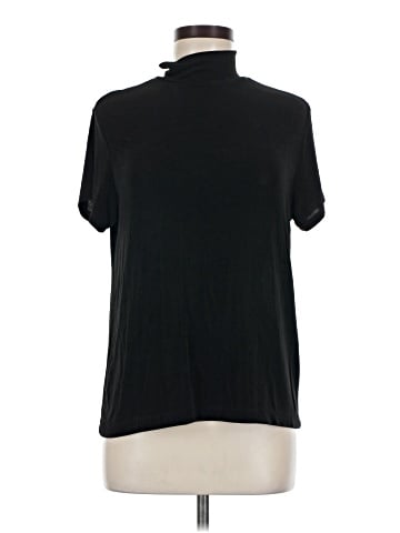 Linden Hill Short Sleeve Top (view 1)