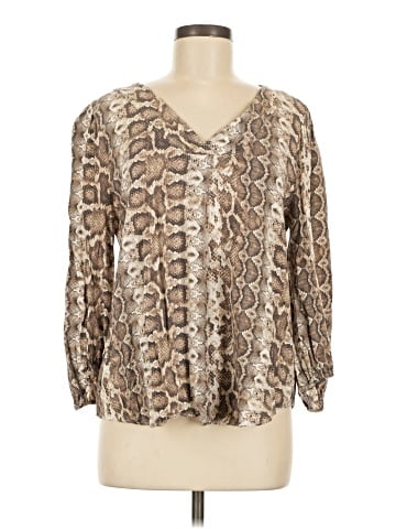 a.n.a. A New Approach Long Sleeve Blouse (view 1)