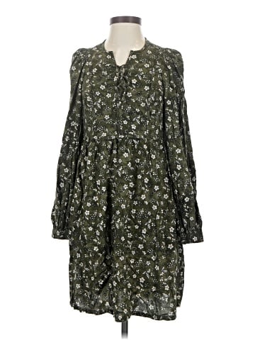 Old Navy Casual Dress (view 1)