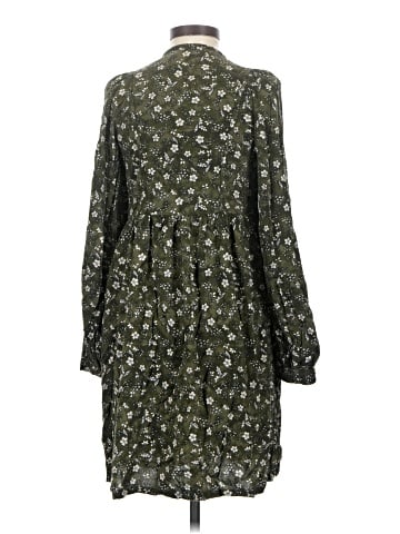 Old Navy Casual Dress (view 2)