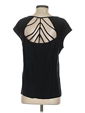 Alice & Trixie Short Sleeve Blouse (view 2)