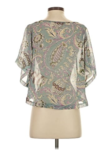 Delia's 3/4 Sleeve Blouse (view 2)