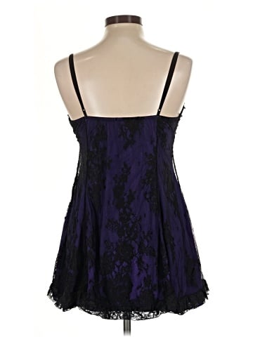 Widow Sleeveless Top (view 2)