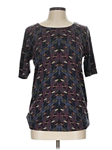 Lularoe 3/4 Sleeve T-Shirt (view 1)