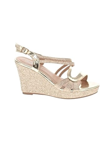 Forever Wedges (view 1)