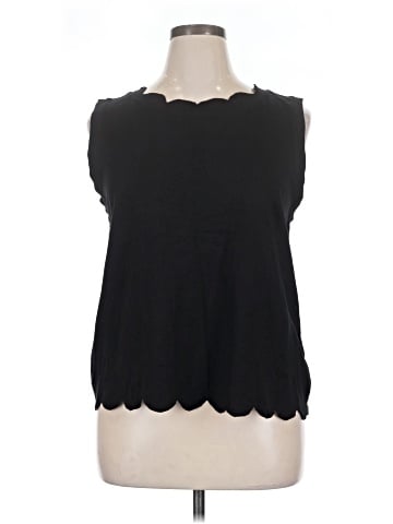 Everleigh Sleeveless Blouse (view 1)