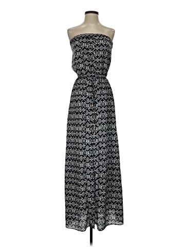 Xhilaration Casual Dress (view 1)