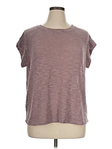 Korye Short Sleeve T-Shirt (view 1)