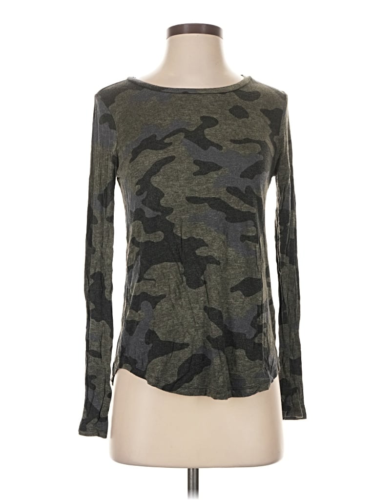 Pre-owned Aero Long Sleeve T-shirt In Green