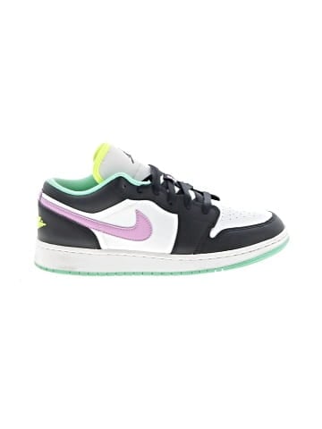 Air Jordan Sneakers (view 1)