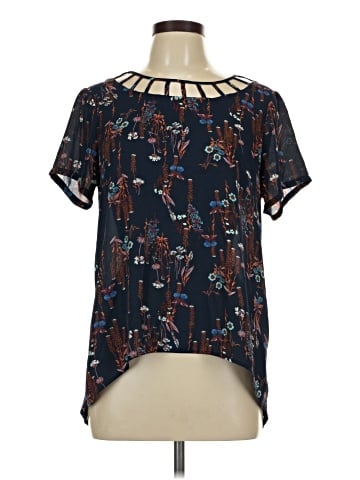 Lily White Short Sleeve Blouse (view 1)