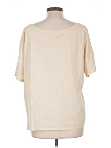 Bella Short Sleeve T-Shirt (view 2)