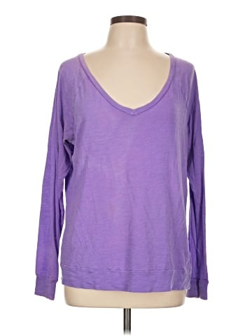 Victoria's Secret Pink Long Sleeve T-Shirt (view 1)