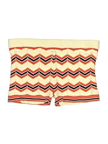I Love H81 Shorts (view 1)