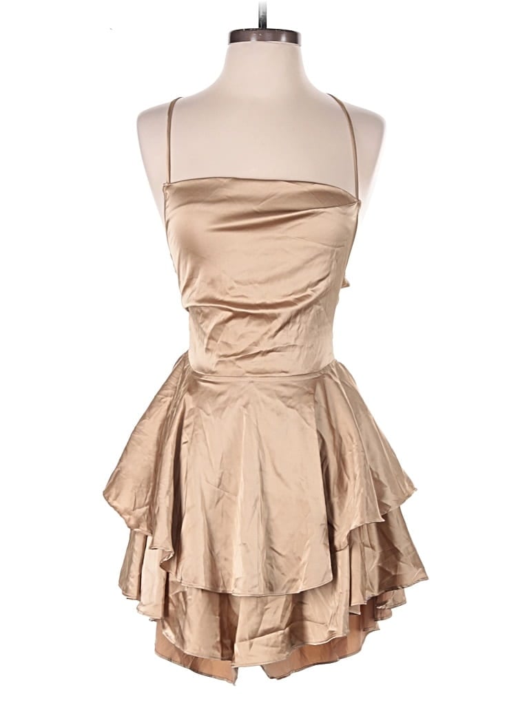 Pre-owned Shein Romper In Tan