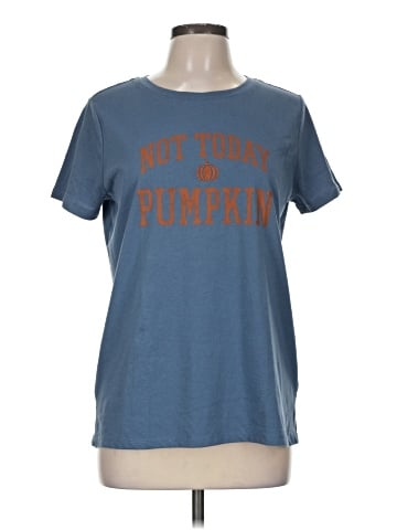 Maurices Short Sleeve T-Shirt (view 1)