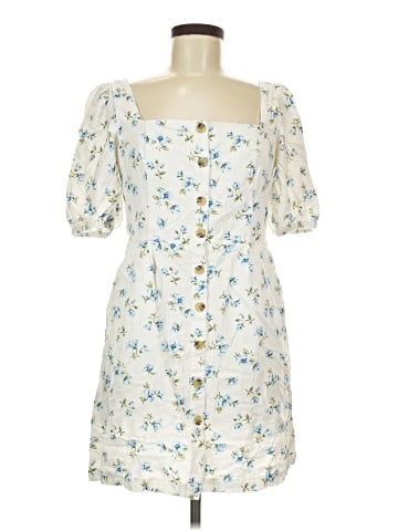 Old Navy Casual Dress (view 1)
