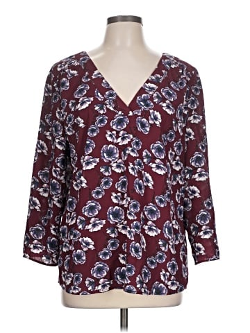 Hinge 3/4 Sleeve Blouse (view 1)