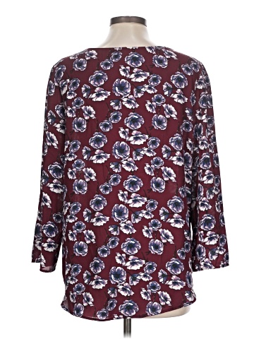 Hinge 3/4 Sleeve Blouse (view 2)