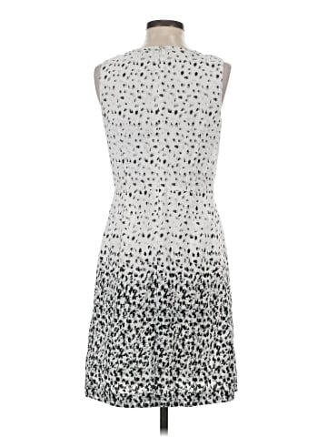 Ann Taylor LOFT Outlet Cocktail Dress (view 2)